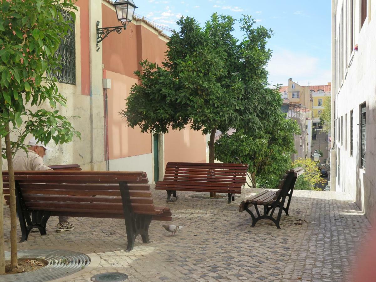 Chiado Bairro Alto, Bright And Newly Renovated 3 Bedroom Apartment, Lisbon Historical Center Exterior foto
